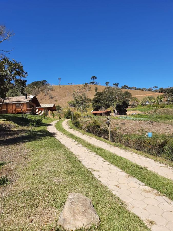 Encanto Das Rosas Santo Antônio do Pinhal Екстериор снимка